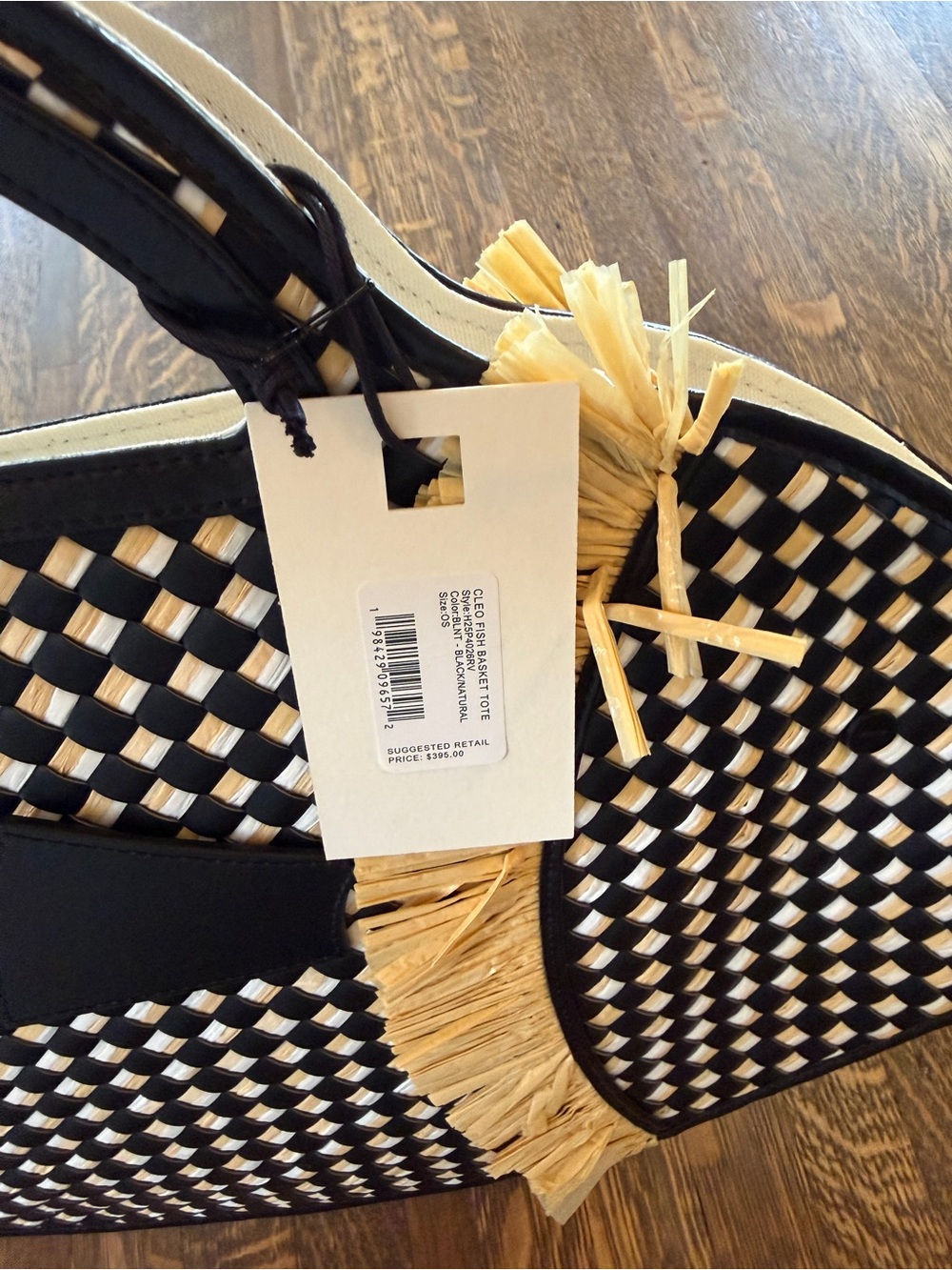 NWT Staud Cleo Fish Woven Raffia Basket - Picture 2 of 5